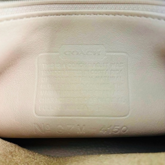 Coach Vintage Fletcher Ivory Leather Crossbody - Picture 12 of 14